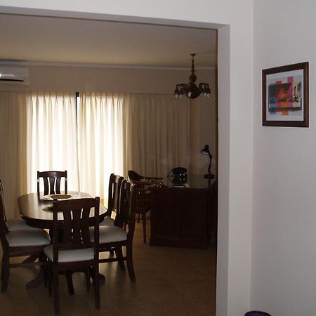 Hotel Maxim Trinidad Quarto foto